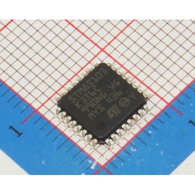 STM8S103K3T6C STM8S103 LQFP-32 Microcontroller